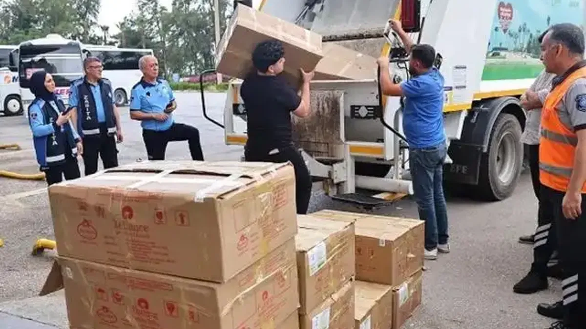 Antalya Otogarı'nda sağlıksız gıdaya geçit yok