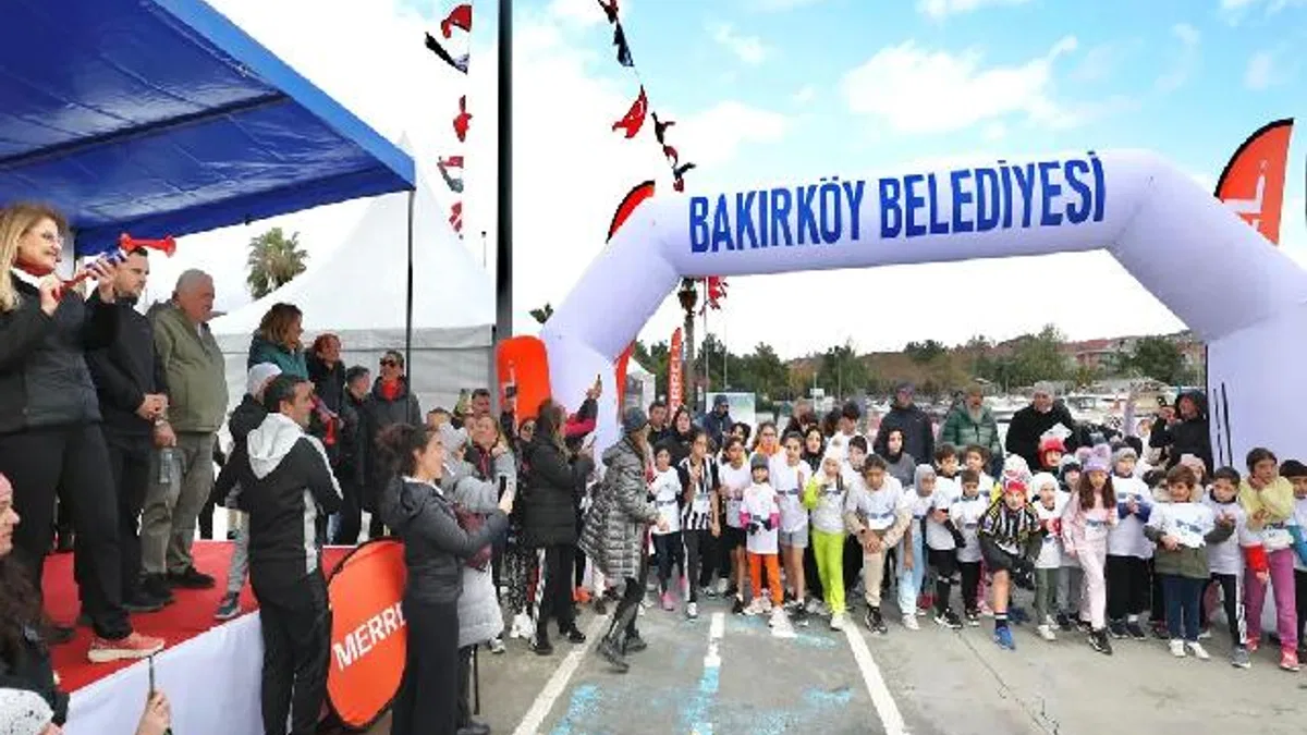 İstanbul Bakırköy’de “Öğretmenler Günü Koşusu” düzenleniyor
