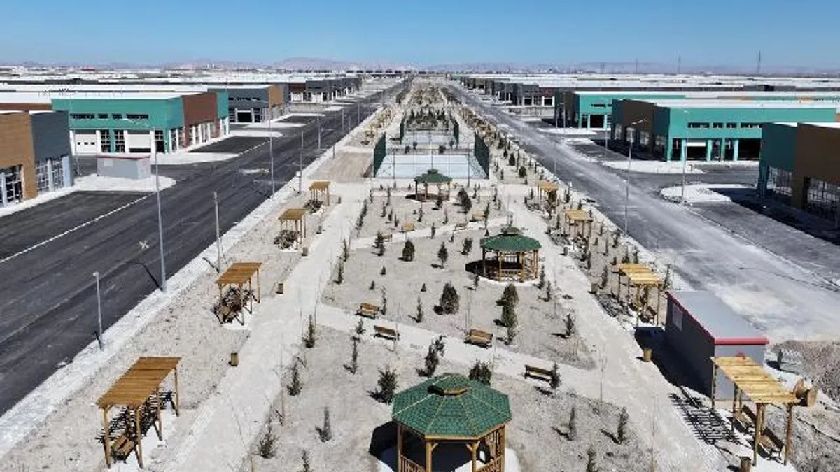 Konya'da yerel yönetim ve merkezi hükümetin ortak eseri... Sanayi Sitesi bu yıl tamamlanıyor