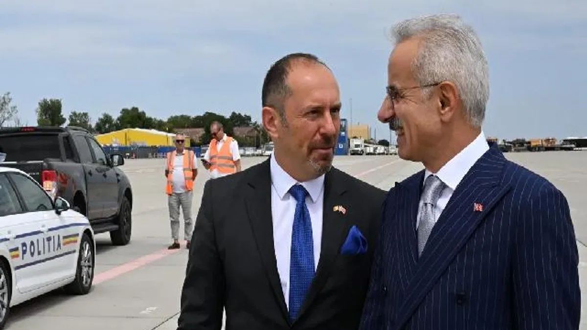 Ulaştırma Bakanı Uraloğlu, Romanya’da resmi temaslarda bulundu
