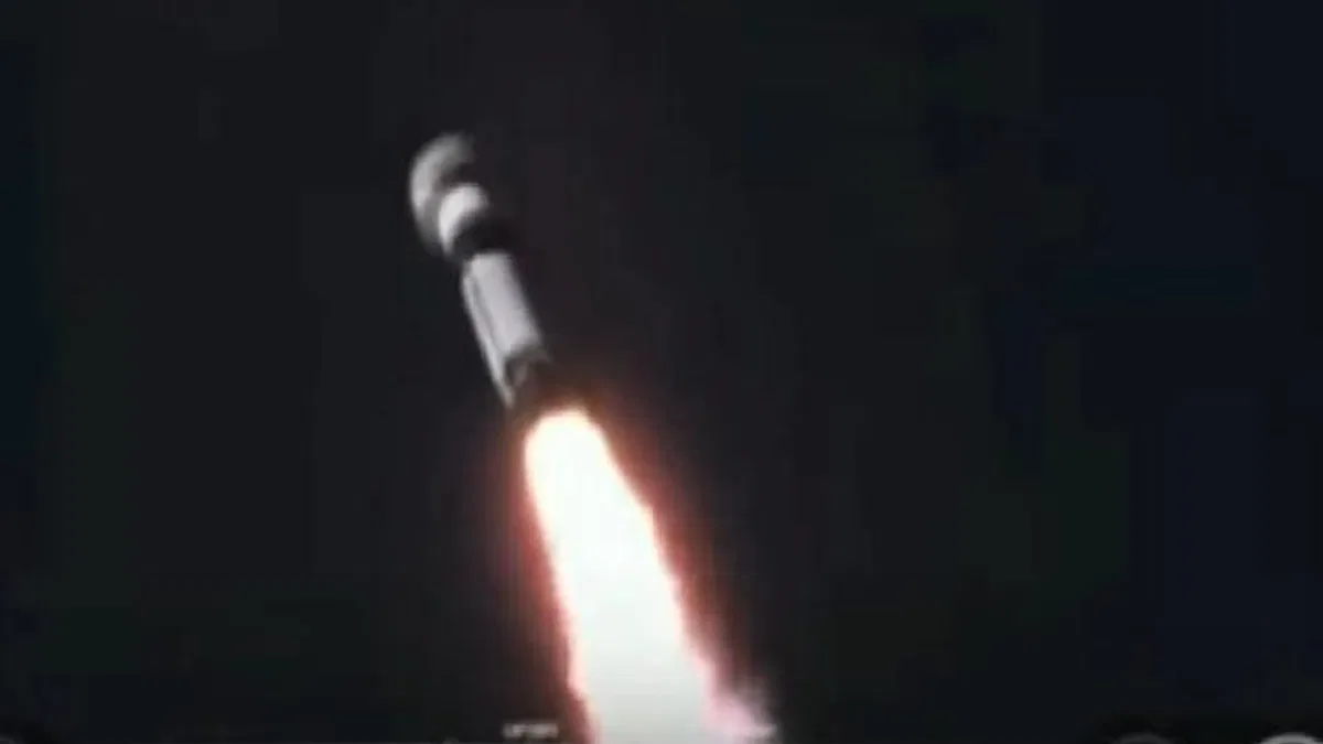 Türkiye uzayda yeni bir eşiği aştı! ASELSAN'ın LUNA-1 uydusu uzaya fırlatıldı