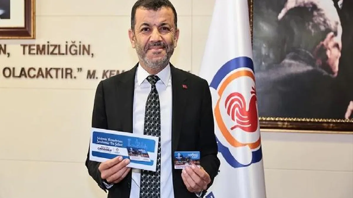 Denizli'de ihtiyaç sahipleri Horoz Kart ile nefes alıyor