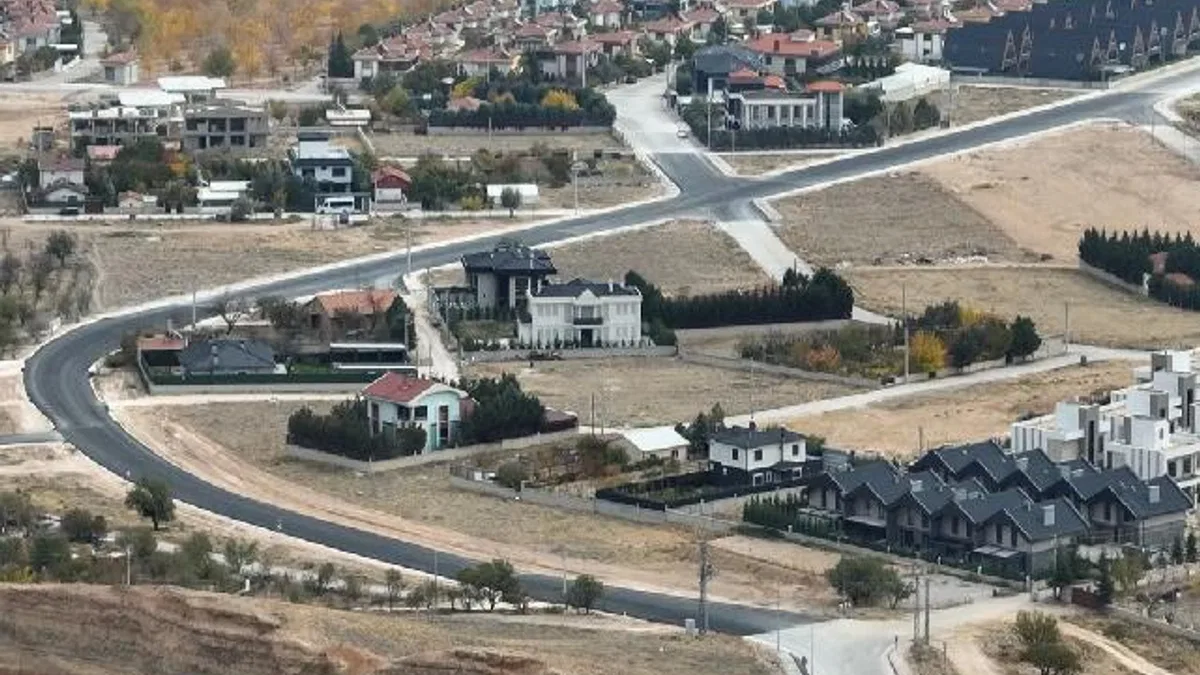 Selçuklu’da 40 bin metrekarelik alana asfalt