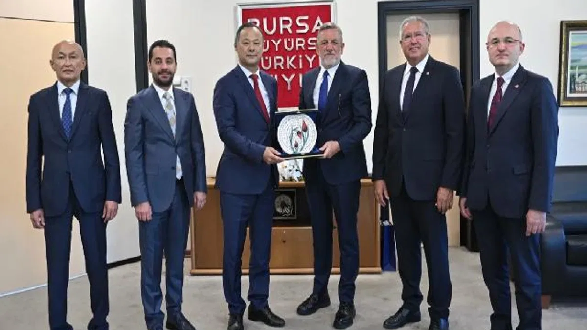 Türkiye-Kırzgız Cumhuriyeti kardeşliği Bursa'da pekişti