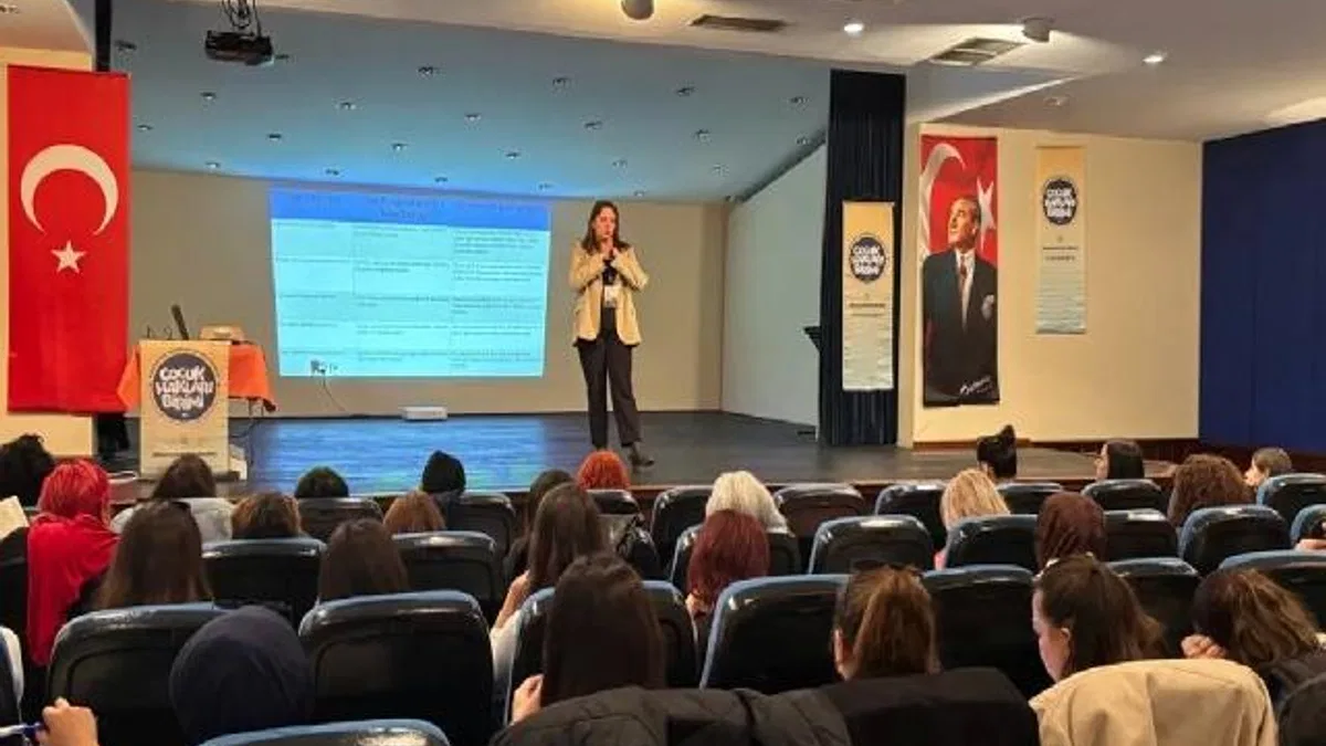 Eskişehir'de öğretmenlere uygulamalı eğitim desteği