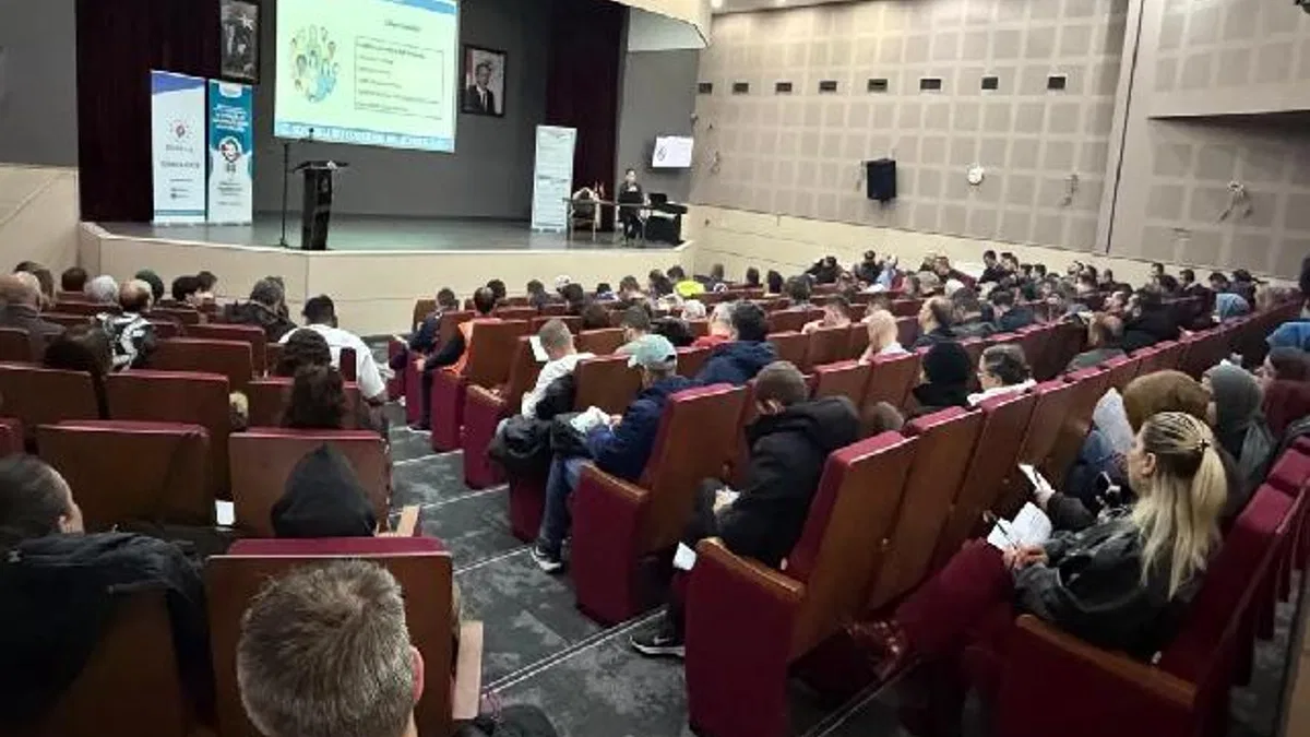 İzmir Büyükşehir’de eğitimler 5 bin 100 çalışana ulaşacak