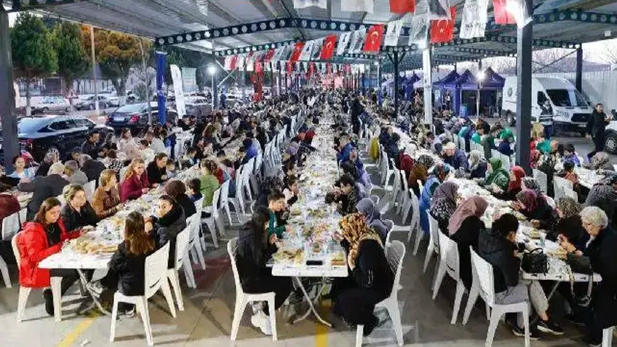 İzmir'in dayanışma ruhu artıyor!