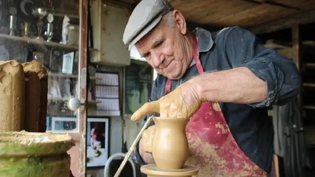 Pazaryeri’nin usta çömlekçisi Salim Yaşar vefat etti