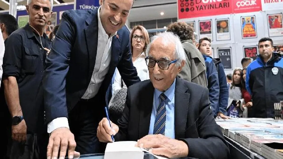 1. Balıkesir Kitap Fuarı coşkuyla açıldı