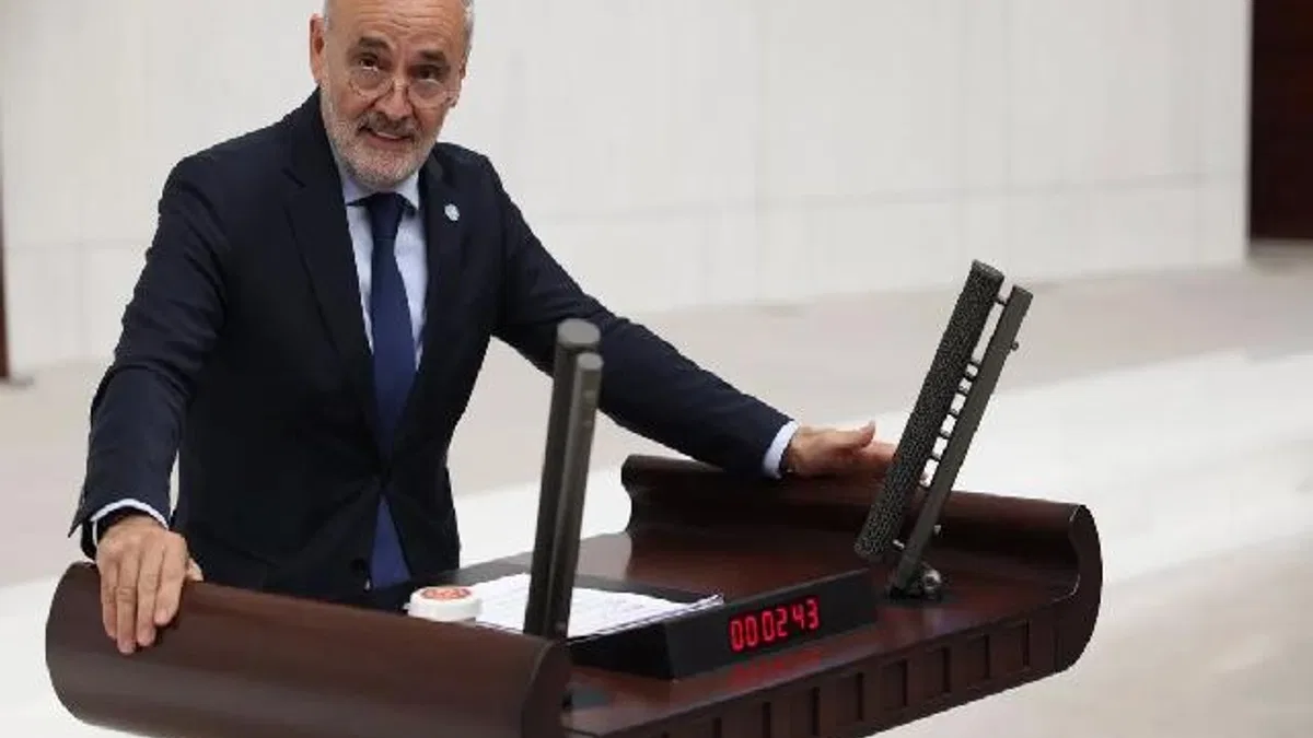 İYİ Partili Milletvekili Akalın’dan dış politika eleştirisi