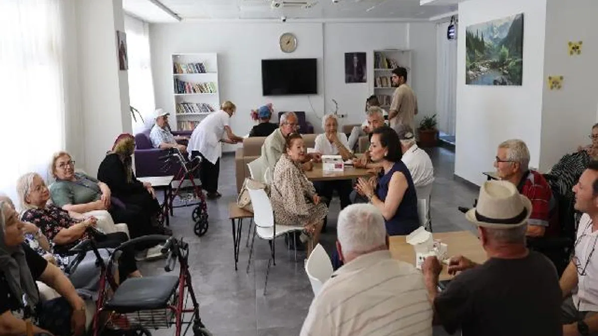 Karabağlar'da Başkan Kınay’dan 'huzurlu' ziyaret