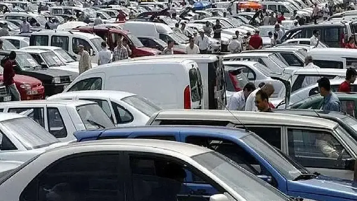 'Otomobil Piyasası Görünümü' raporuna göre: Otomobil reel fiyatlarındaki düşüş 22 ayı buldu