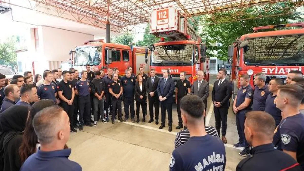 Manisa'da Başkan Dutlulu'dan itfaiyecilere ziyaret