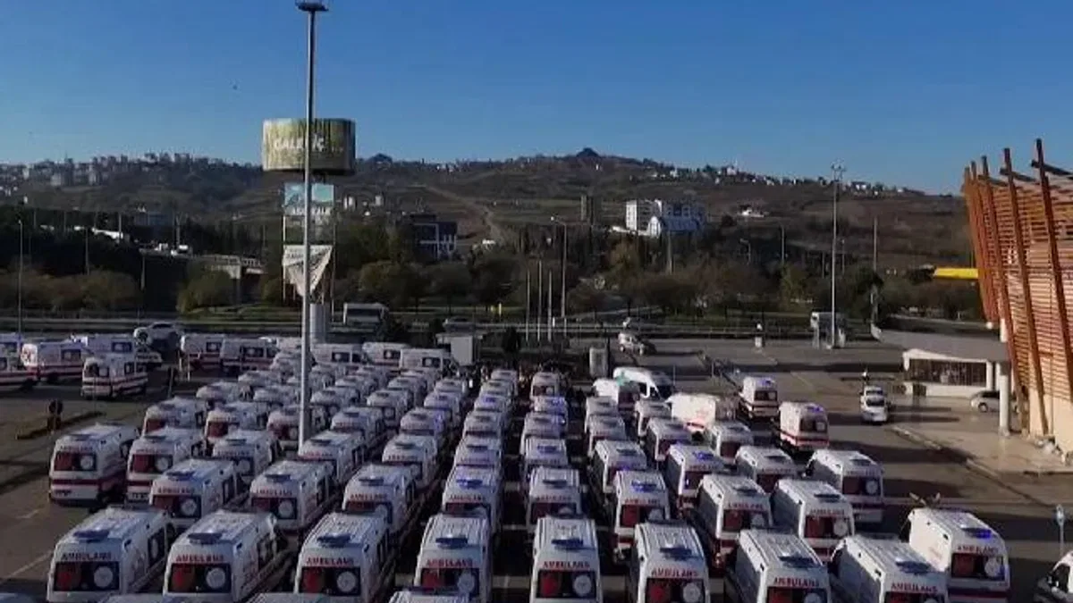Bakan Memişoğlu: Yıl sonuna kadar 856 yeni ambulans daha hizmete girecek