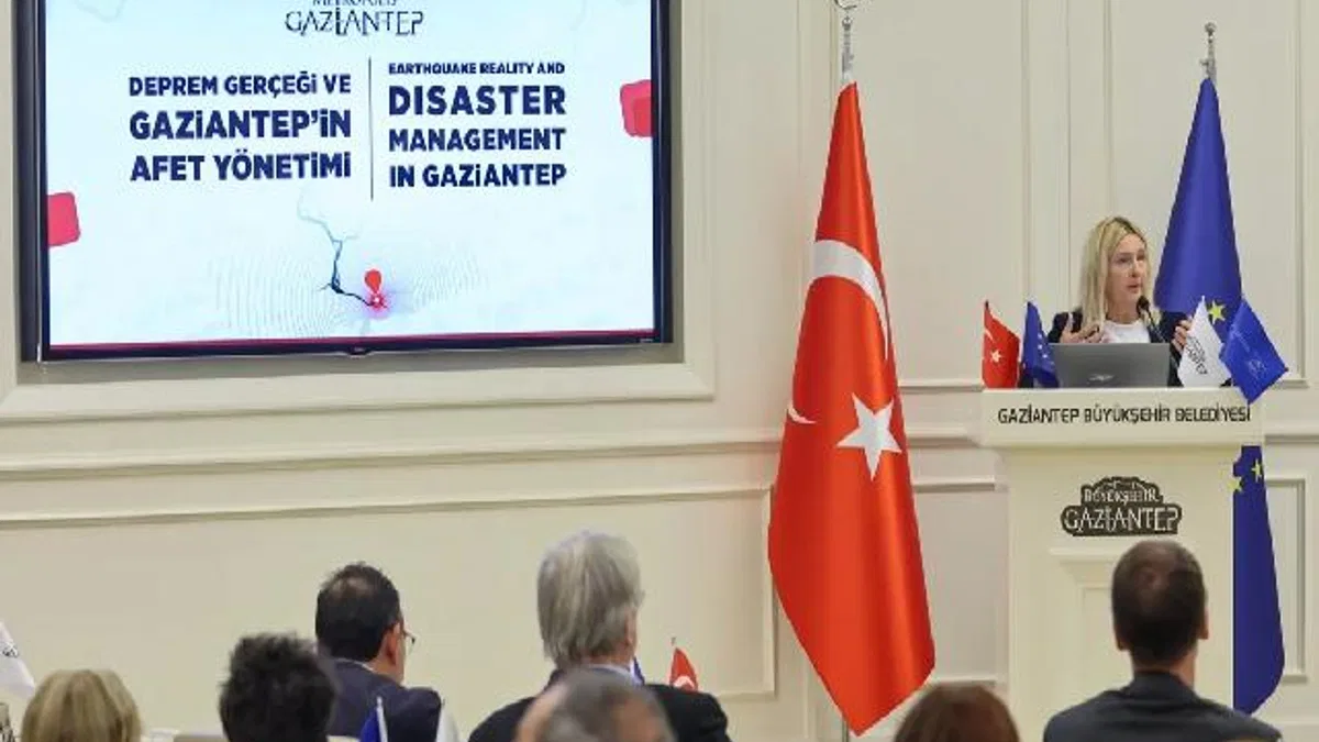 Gaziantep’te afet yönetimi masaya yatırıldı
