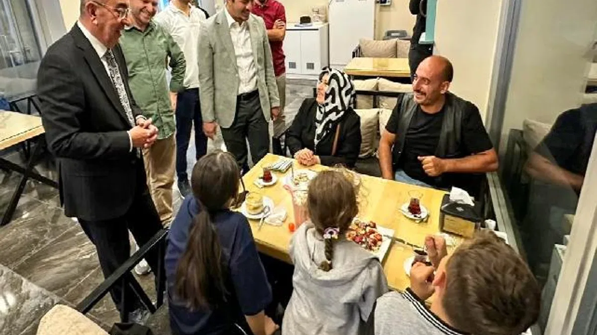 AK Parti Konya teşkilatı sahada