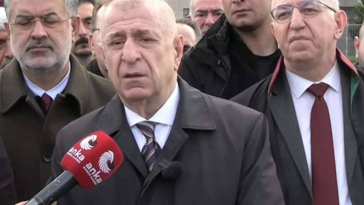 Ümit Özdağ'ın Cumhurbaşkanı'na hakaret davası beraat