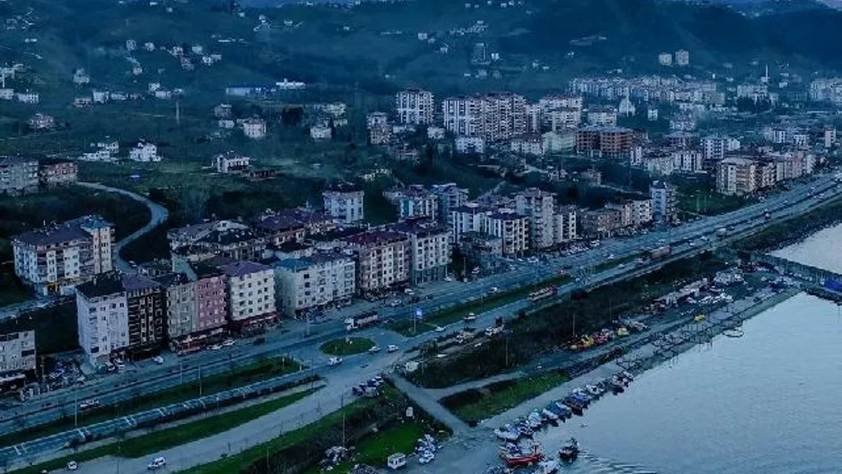 Trabzon Arsin’e yeni taksi durakları geliyor