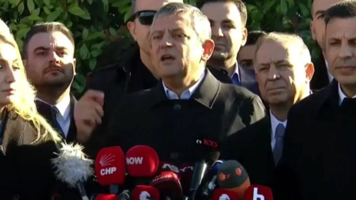 Özgür Özel: İBB davasında ilk gün ciddiyetsizlikle geçti!