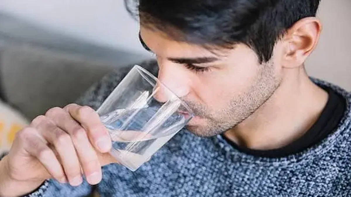 Sıvı ihtiyacını karşılamak için sadece su tüketmek yeterli mi?