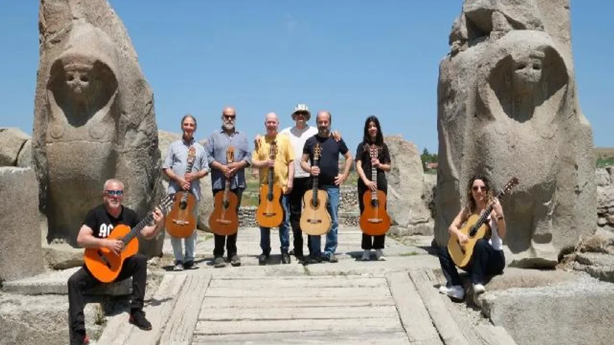 Gitarın İzinde, Hitit Topraklarında