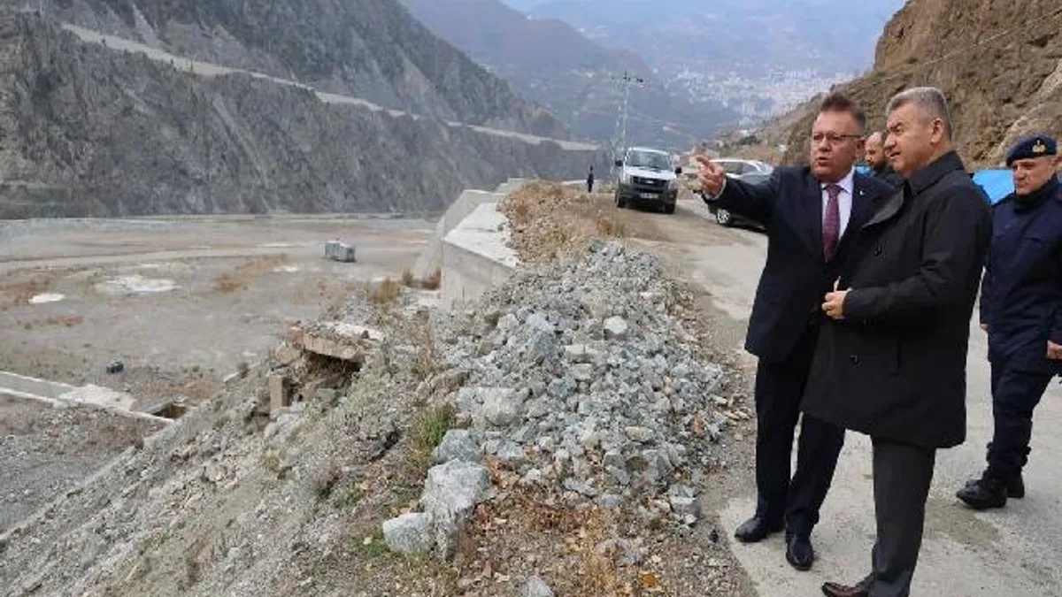 Artvin’de Livane Küçük Sanayi Sitesi’nde inceleme