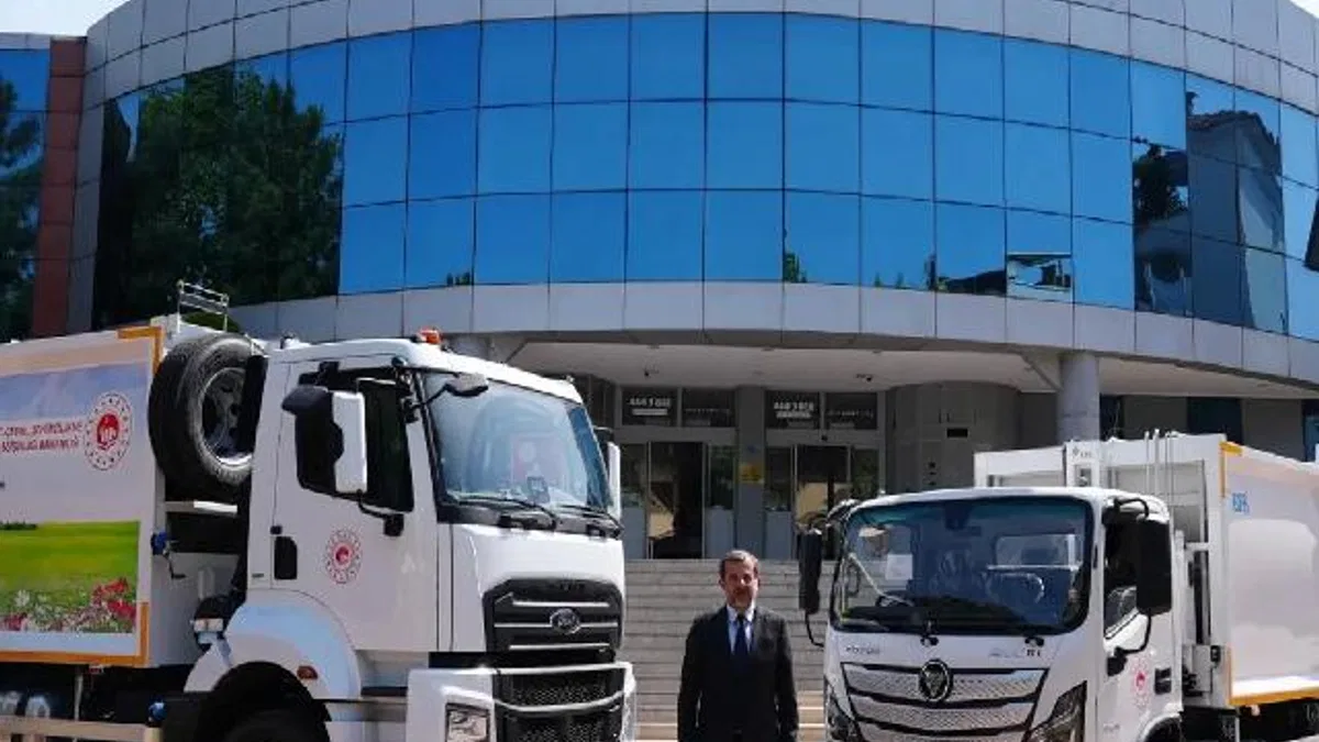 Çevre Bakanlığı’ndan Gürsu’ya hibe araç desteği